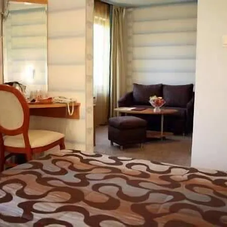 Reverence Boutique Hotel