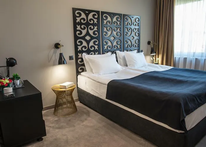 Reverence Boutique Hotel 3*