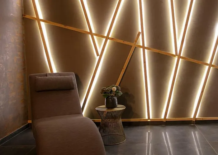 Reverence Boutique Hotel 3*