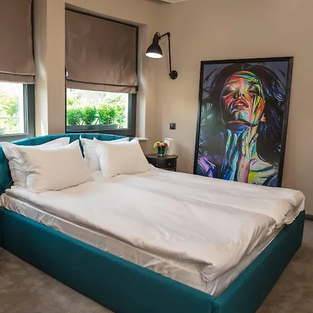 Reverence Boutique ホテル