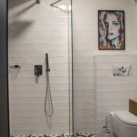 ホテル Reverence Boutique ヴァルナ